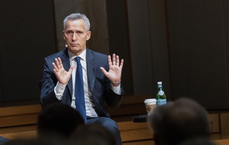 Jens Stoltenberg se teme că actualul conflict din Ucraina ar putea deveni un război major între Rusia și NATO