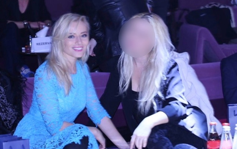Laura Cosoi şi sora ei, ASEMĂNARE IZBITOARE! Care ţi se pare mai frumoasă? | FOTO ÎN ARTICOL