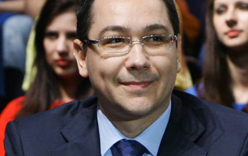 Victor Ponta, premierul desemnat: ”Am stabilit Guvernul împreună cu Crin Antonescu, pe drum spre Brașov”