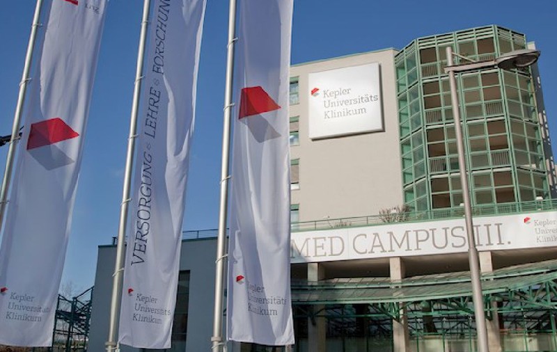 O femeie sănătoasă a primit diagnostic de cancer, în Austria: „Simt disperare și plâng ori de câte ori îmi amintesc”