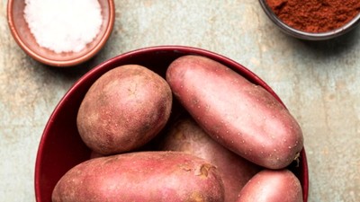 retete-cu-cartofi-rosii