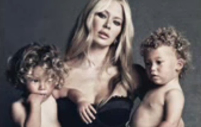 Jenna Jameson a renunţat filmele XXX pentru băieţii săi