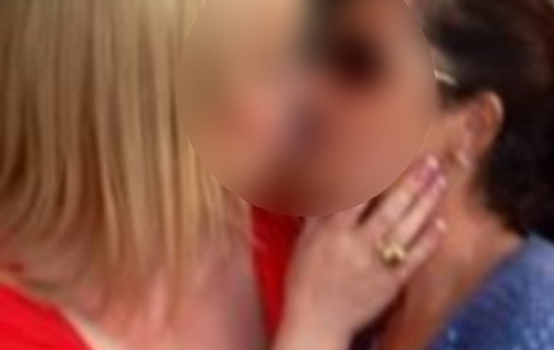 O vedetă de la noi, ÎN TANDREŢURI CU O FEMEIE! Uite cum au reacţionat fanii | FOTO ÎN ARTICOL