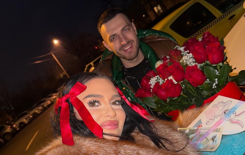 Oana Radu a apărut în rochie de mireasă. Fanii cred că s-a căsătorit cu Șerban Balaban și că e însărcinată: „Casă de piatră! Vom avea un nepoțel?”