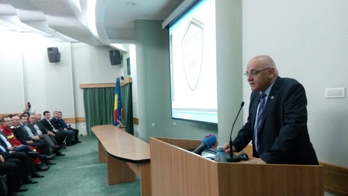 exerciţii de alarmare pentru cutremure
