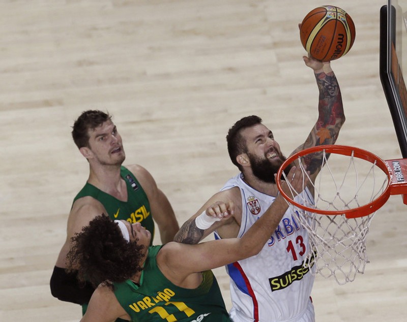 VIDEO & FOTO/ Serbia a dat de parchet cu Brazilia, în sferturile CM