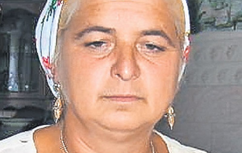 Mătușa lui Leo de la Strehaia, «călcată» iar de mascați!