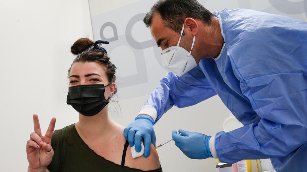 Italia a autorizat amestecarea vaccinurilor anti-COVID-19