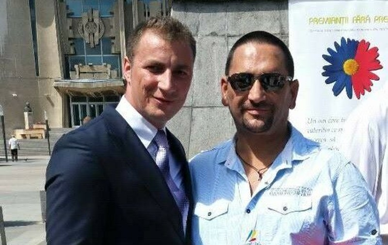 Marian Godină și Traian Berbeceanu le mulțumesc colegilor pentru sprijinul arătat lui Radu Gavriș