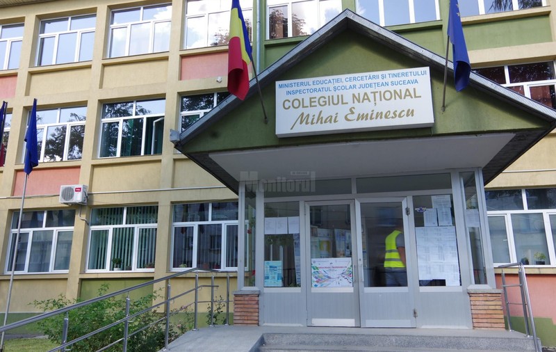 Colegiul ”Mihai Eminescu” din Suceava intră în scenariul roșu, după ce șase cadre didactice au fost confirmate cu COVID