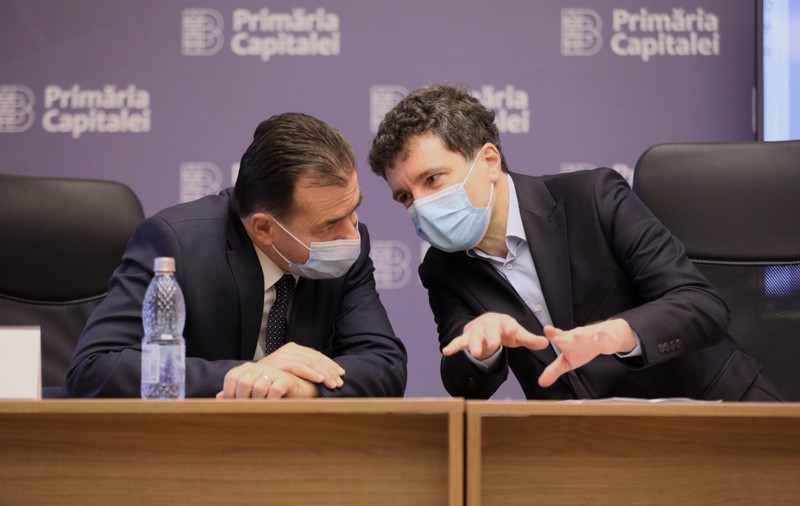 Nicușor Dan renunță oficial la USR și anunță că va vota cu PNL la alegerile parlamentare