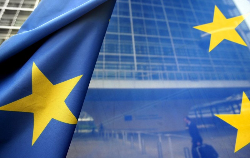 La Bruxelles a început lupta pentru principalele funcții după alegerile europarlamentare. Franța vs Germania pentru președinția Comisiei Europene