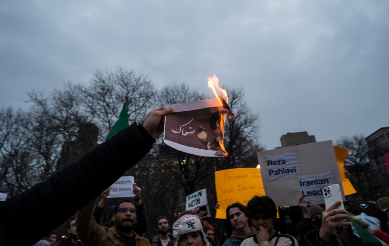 Cetățenii americani sunt îndemnați să plece „imediat” din Iran: „Faceți un plan de ieșire și nu vă bazați pe asistența SUA”