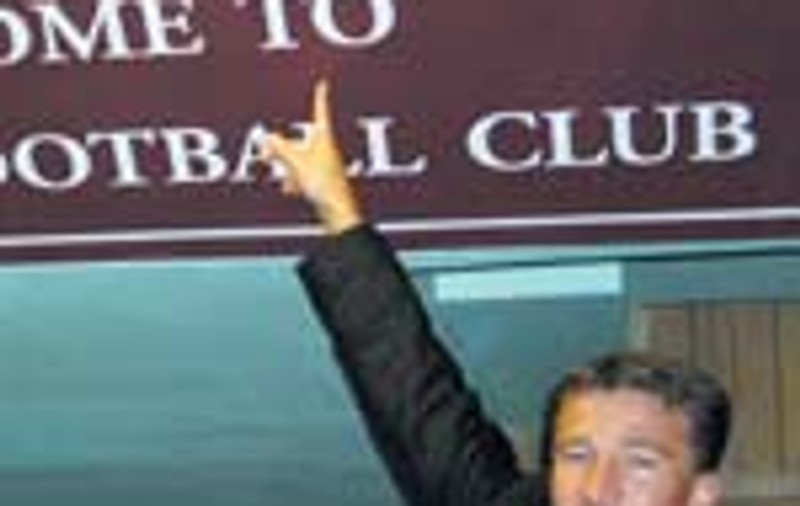 Legenda Dan Petrescu