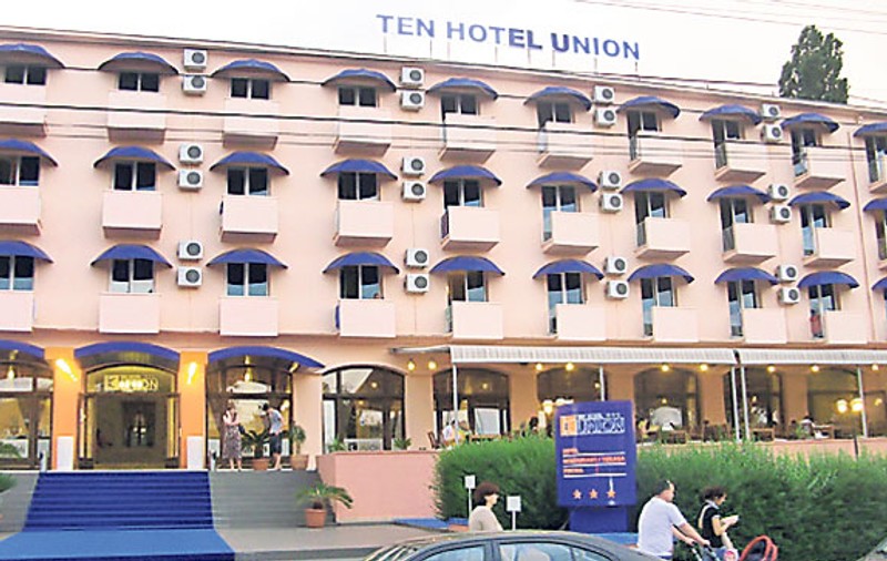 Superpetreceri la Ten Hotel Union din Eforie Nord
