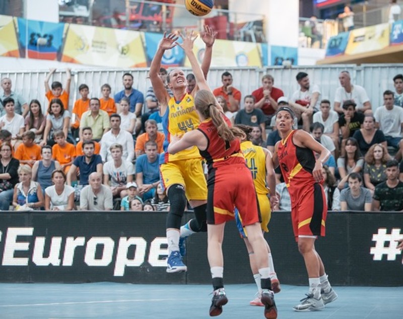 Campionatul European de baschet 3x3, în România. Treofeele, la sârbi și la franțuzoaice. Tricolorele, învinse în sferturile de la Circul Metropolitan București / FOTO
