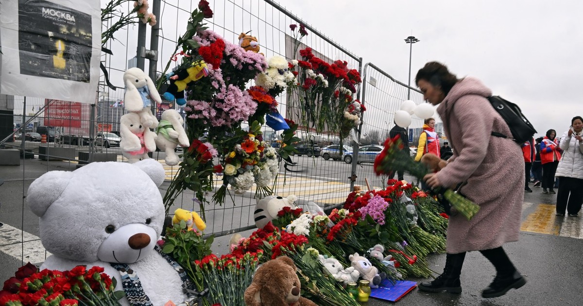 Omagiu pentru victimele de la Crocus City Hall FOTO Profimedia
