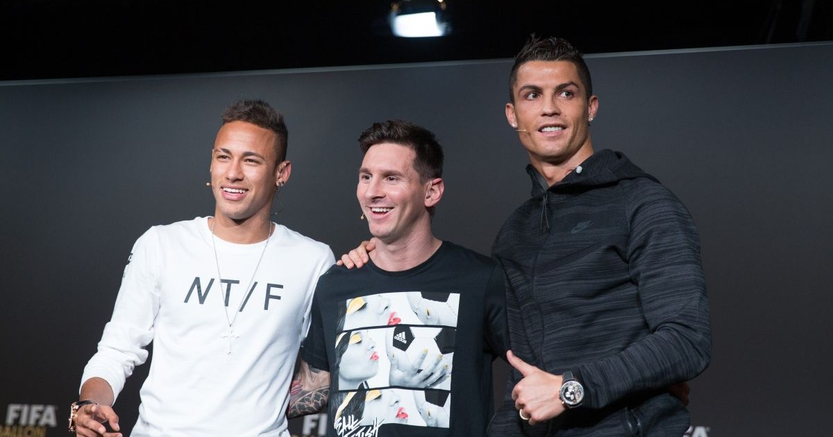Neymar, Messi și Cristiano Ronaldo, înainte de ceremonia de decernare a Balonului de Aur FIFA 2015 de la Zurich, Elveția, pe 11 ianuarie 2016