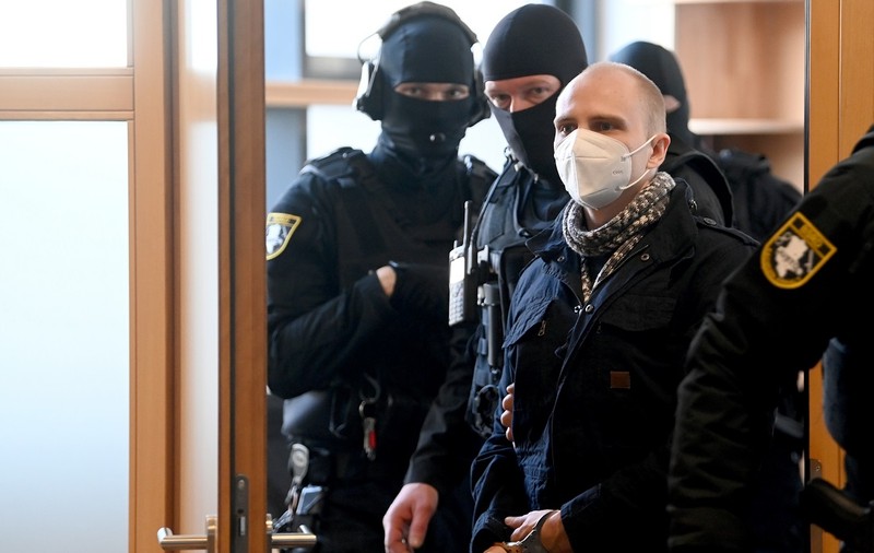 Autorul atentatului terorist asupra sinagogii din Halle, condamnat la închisoare pe viață