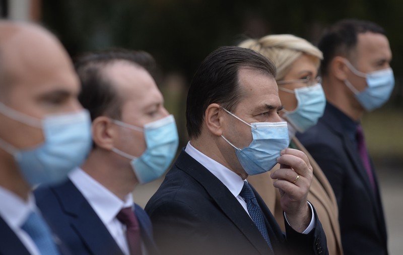 Anul alegerilor interne în PNL și USR-PLUS. Liberalii nemulțumiți ar vrea să îl schimbe pe Ludovic Orban. Dan Barna și Dacian Cioloș intră în competiție