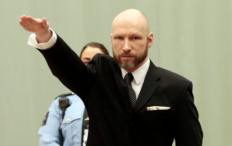 Extremistul norvegian Anders Breivik, care a ucis 77 de persoane în 2011, a cerut eliberarea condiționată