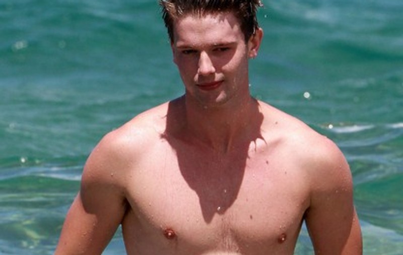 Patrick Schwarzenegger a ieşit la plajă cu iubita lui! Uite ce muşchi are puştiul! | FOTO