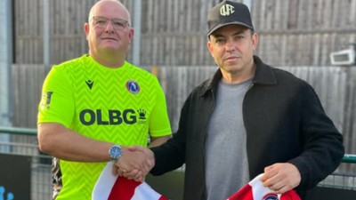 Marc White și Terry Dunn