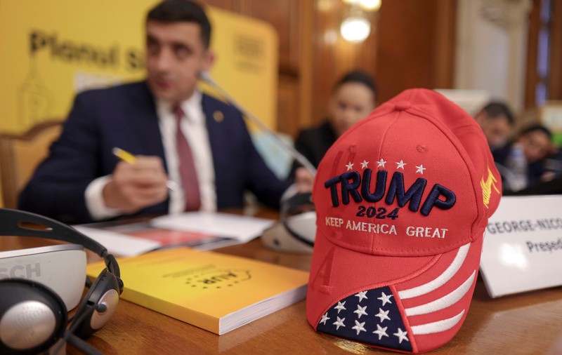 Dragă domnule Trump, dați-le ceva să pupe