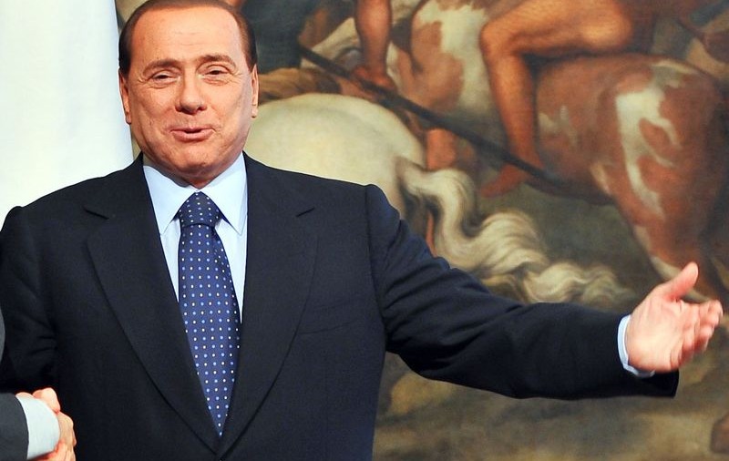 Berlusconi a refuzat să vorbească despre presupusul amant al soţiei sale