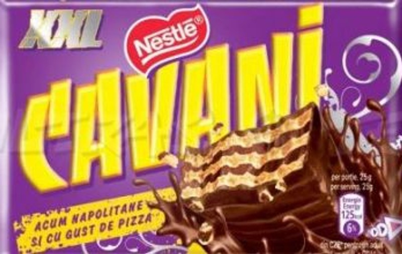 Haz de necaz... A apărut NAPOLItana Cavani!