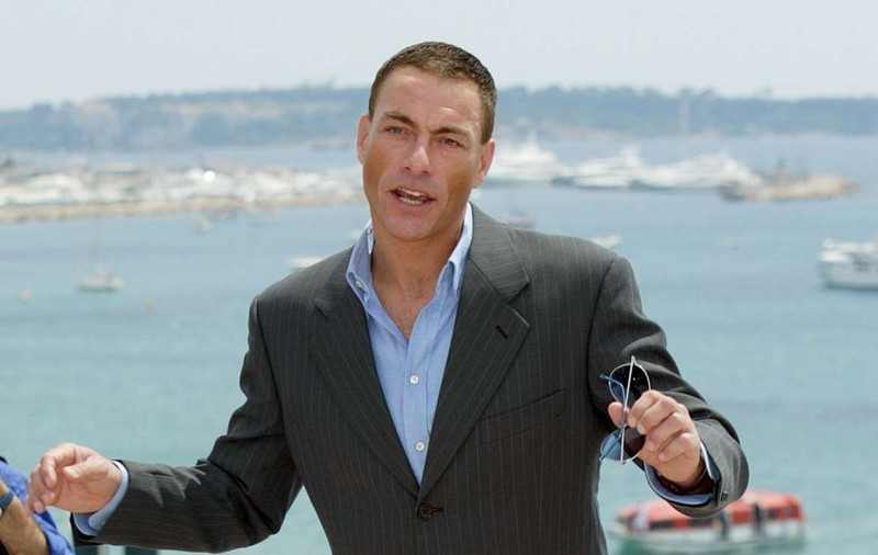Jean-Claude Van Damme are plângere penală la DIICOT Iași pentru trafic de persoane. Ce spune avocatul presupusei victime, o româncă