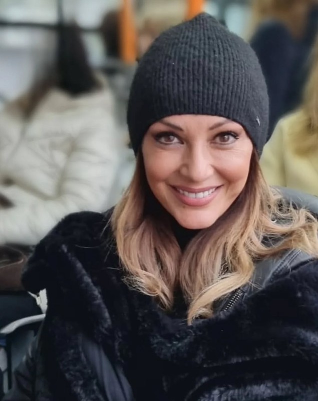 Cum a fost surprinsă Anca Țurcașiu în troleibuz, în București: „Merg des cu mijloacele de transport în comun”. Fanii au reacționat