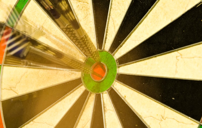 Bucureşti găzduieşte cea de-a treia ediție a Romanian Darts Festival, cel mai important eveniment de acest gen din Europa de Est