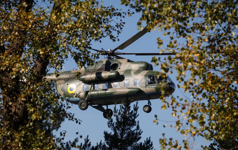 Un elicopter rus a fost doborât în Siria. Cei cinci militari aflați la bord au murit
