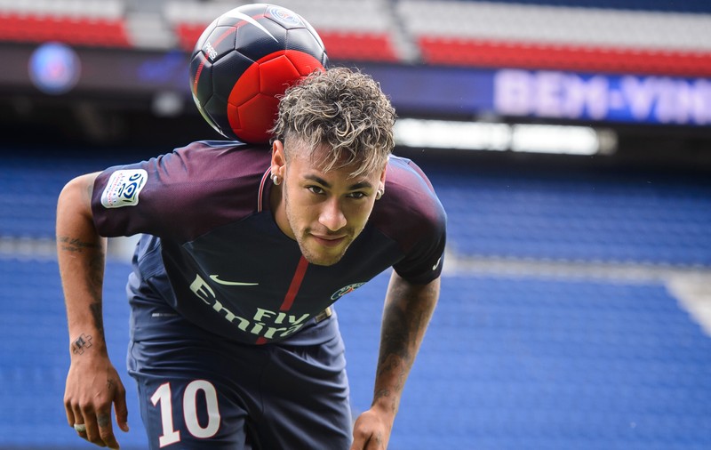 Suma fabuloasă pe care superstarul brazilian Neymar a refuzat-o de la PSG pentru a se întoarce la Barcelona