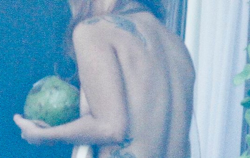 Fotografiile în care Lady GaGa a arătat aproape TOT