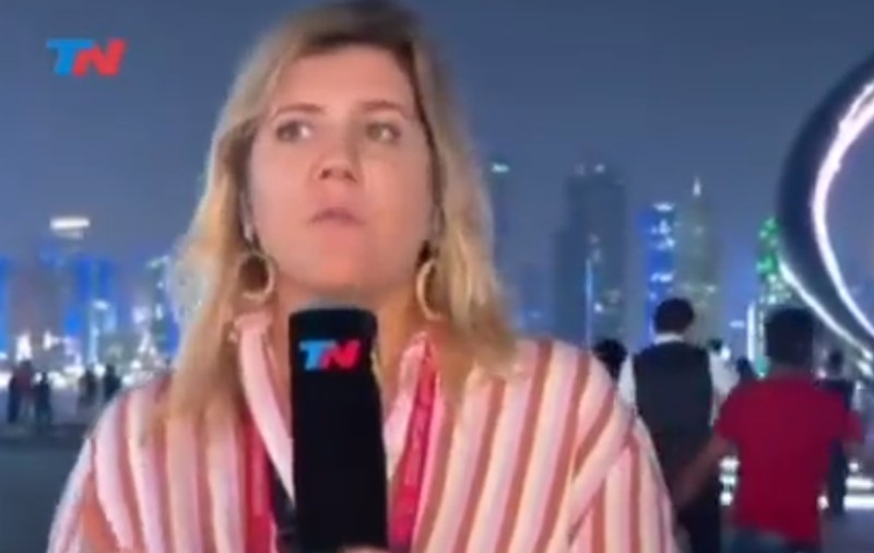 O jurnalistă, jefuită în timpul unei transmisiuni live de la Campionatul Mondial din Qatar: „Mi-au luat portofelul”