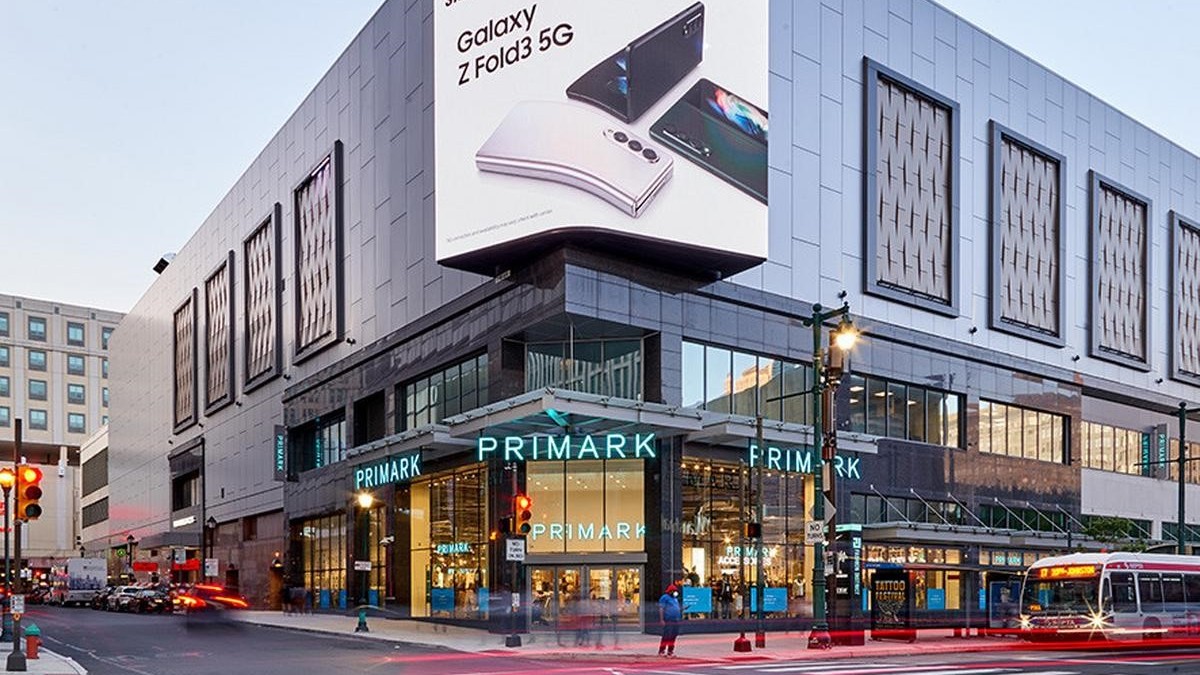 Primark continuă expansiunea în România.