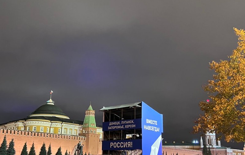 Cum se pregătește Moscova să anunțe anexarea celor patru regiuni ucrainene. Imagini din Piața Roșie