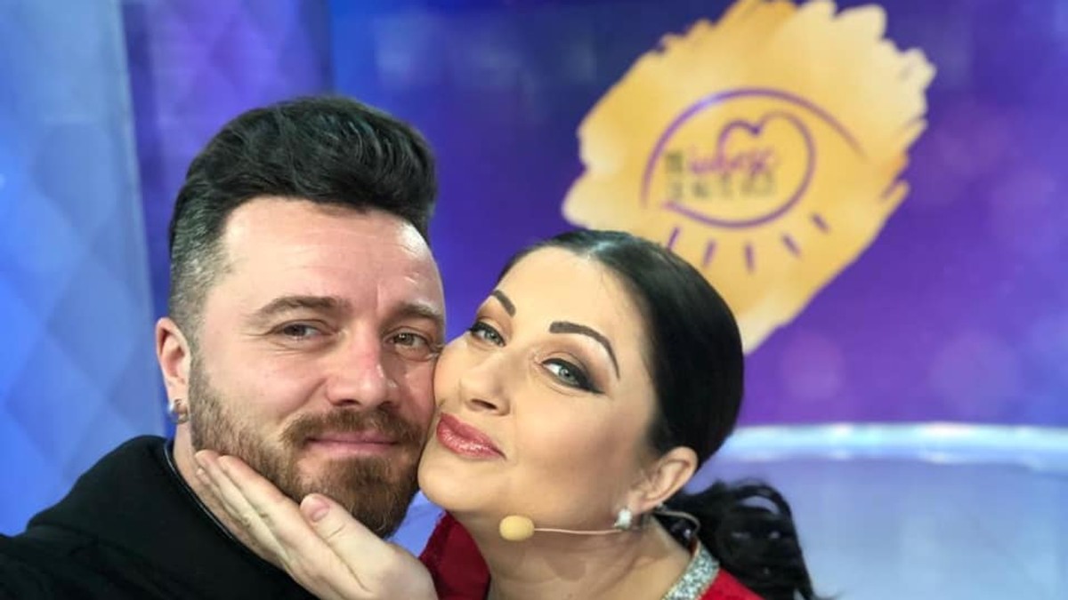Gabriela Cristea mai are puțin și naște, dar nici gând să stea acasă. "Mă ia cu capul"