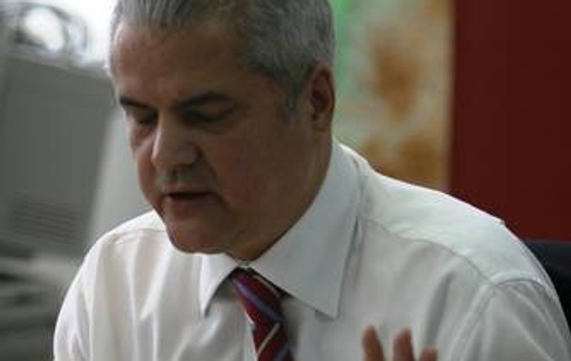 Adrian Năstase cere judecarea eliberării condiţionate mai devreme