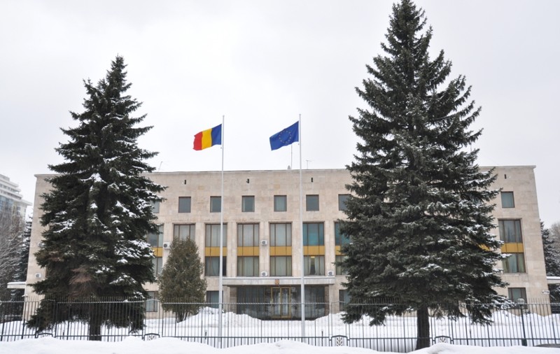 Rusia expulzează 10 diplomați români de la Ambasada de la Moscova