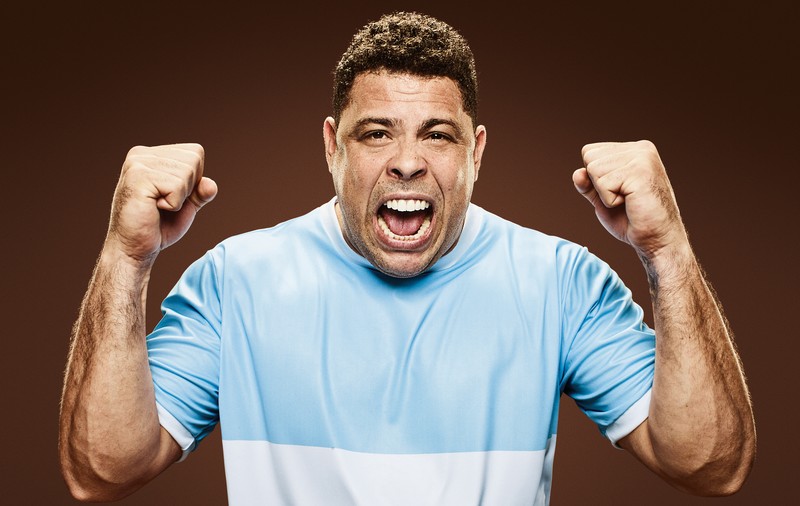 Brazilianul Ronaldo revine în fotbal: vrea să cumpere clubul spaniol Valladolid
