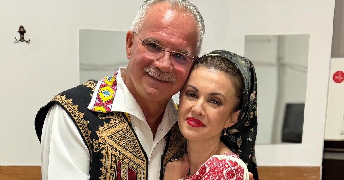 Andreea Voica și Petrică Miulescu Irimică sunt doi cântăreți de muzică populară renumiți în Banat