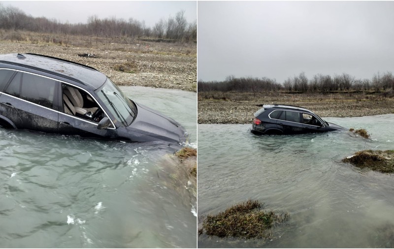 Urmărire cu final la apă, în Neamț: un șofer beat și fără permis a vrut să fugă de poliție, dar a sfârșit în albia unui râu