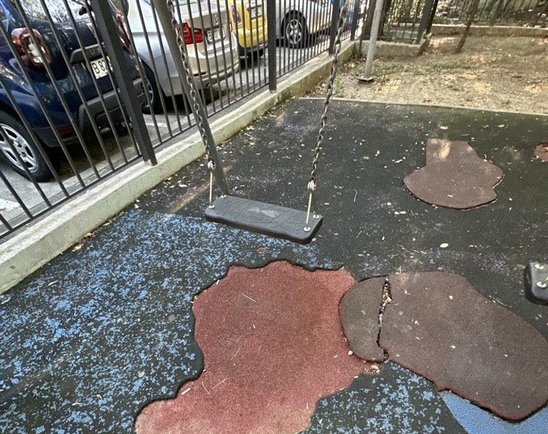 Zeci de locuri de joacă pentru copii din Sectorul 1, închise de ANPC. Principalele nereguli găsite