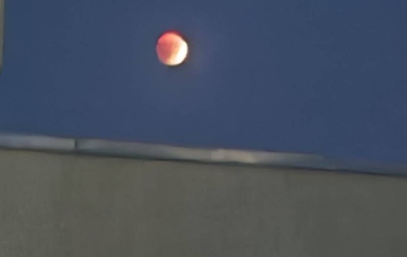Eclipsa de Lună poate fi văzută din România. Cât durează fenomenul de „lună sângerie” și de unde se poate admira în țara noastră