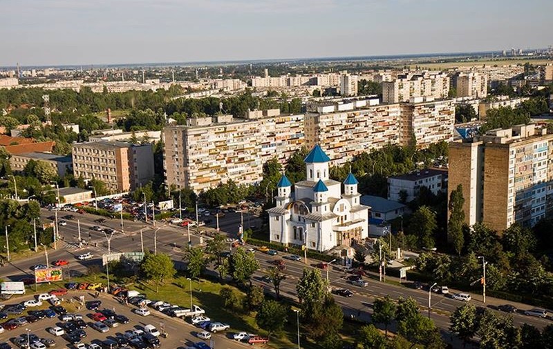 Aproape 3.000 de apartamente din Ploiești au rămas fără apă caldă pe perioadă nedeterminată, din cauza unei avarii