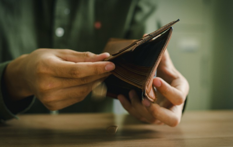 Sărăcia în Germania a atins un nivel record: 13,3 milioane de oameni trăiesc sub pragul sărăciei