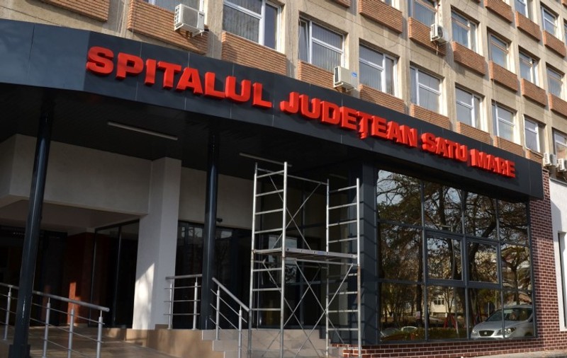 Un medic pediatru e acuzat că a amenințat un copil: „Chem pe nenea să te strângă de gât!”